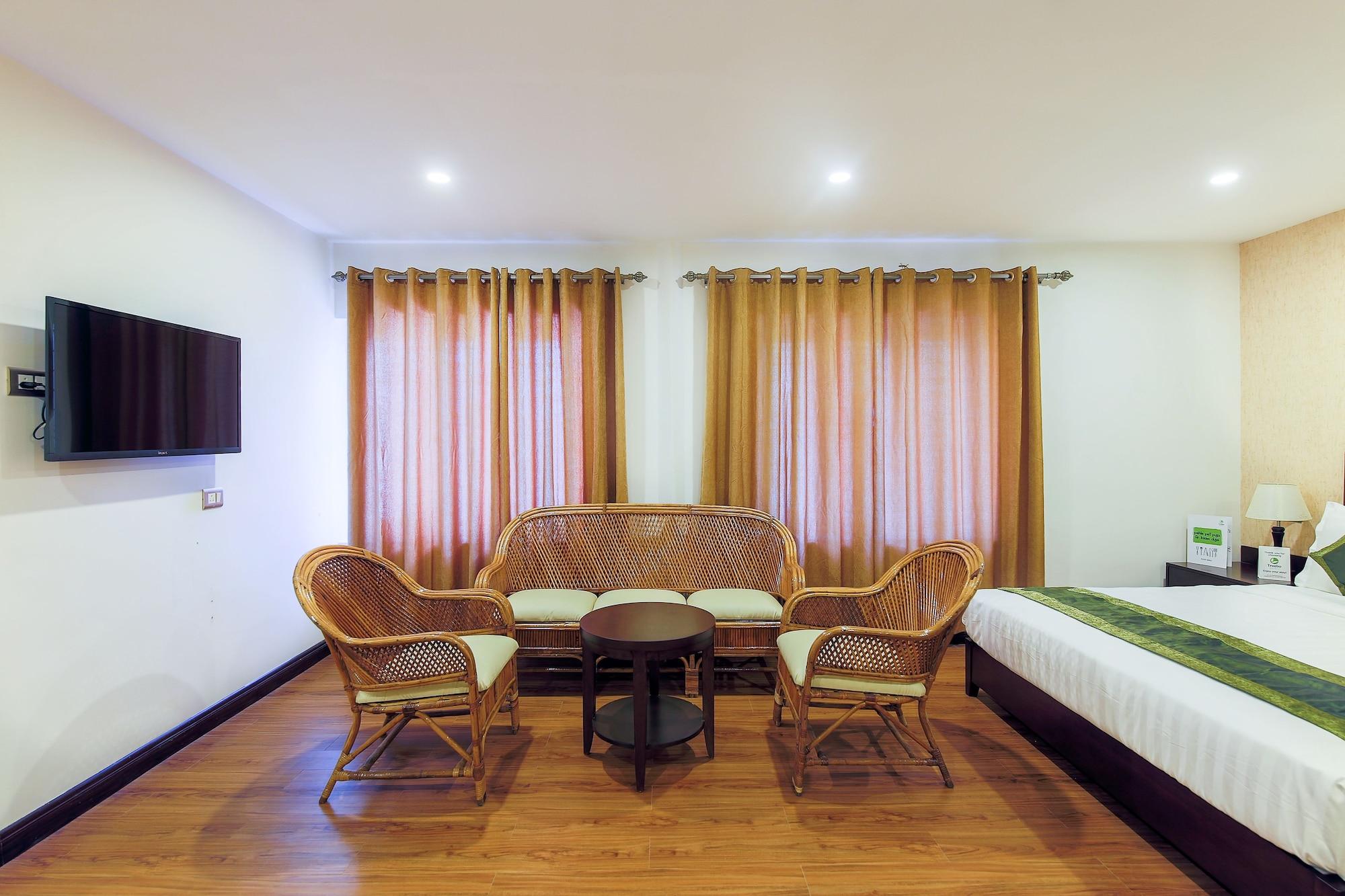 Treebo Trend Adrak Hotel Thiruvananthapuram Exterior photo